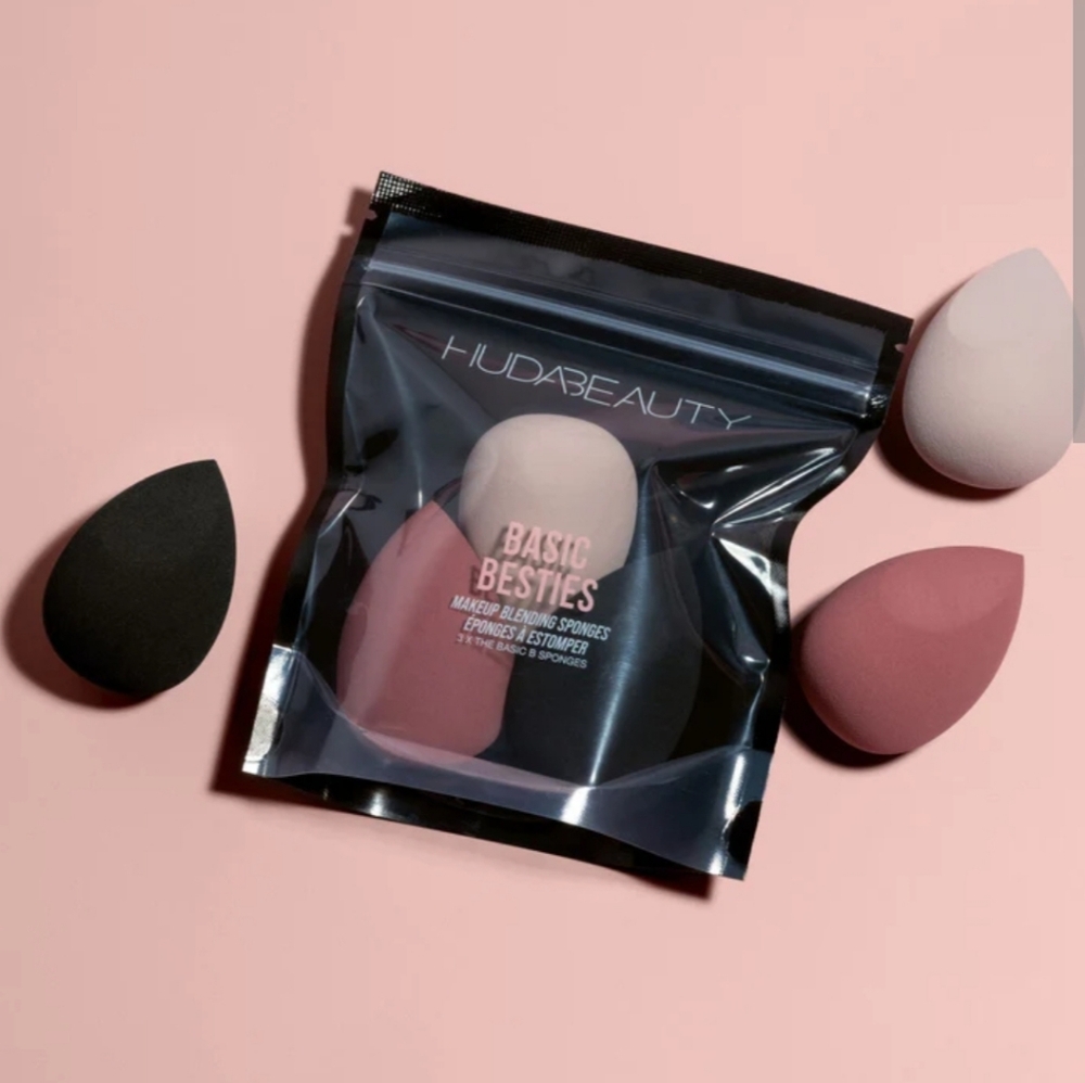 Huda Beauty Sponges